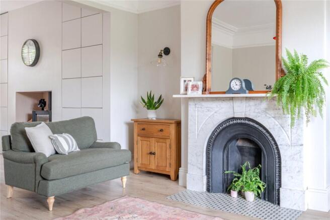 4 bed Terraced for sale Image 12