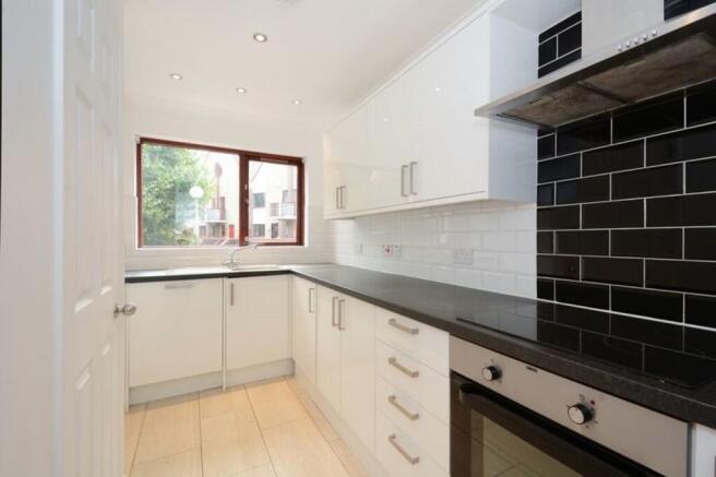Apartment in London - View 4