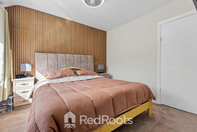 2 bed Semi-Detached for sale Image 10