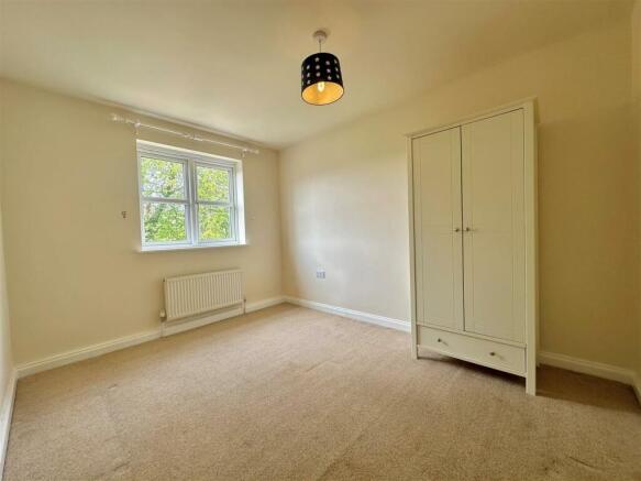 Bedroom 2.jpg