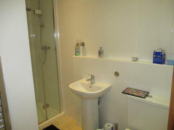 1 bed Semi-Detached to rent Image 12