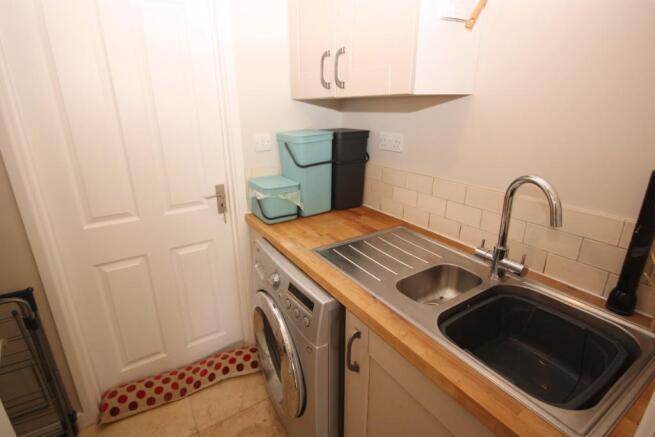 Sep. Utility Room 