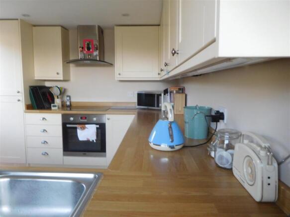 7 Collet Road 006.JP