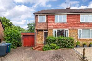 23, Hyde Close, Barnet EN5 5TJ