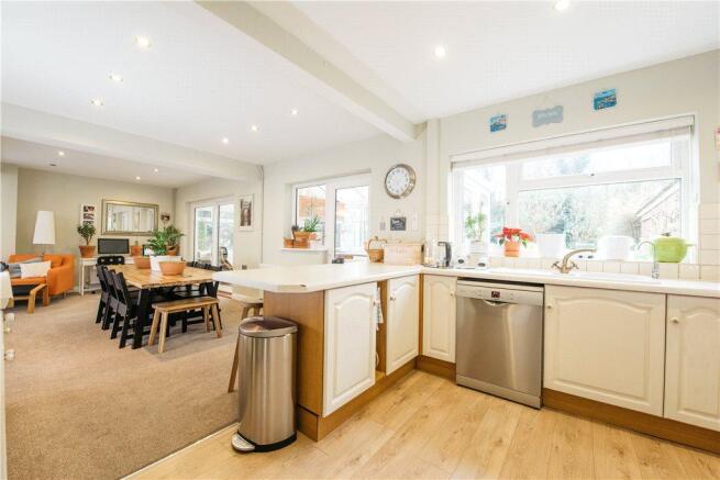 Kitchen/Dining