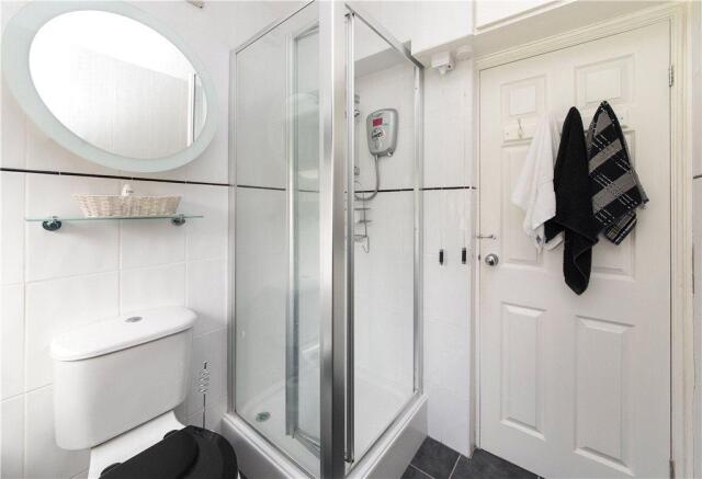 Utility/Shower Room