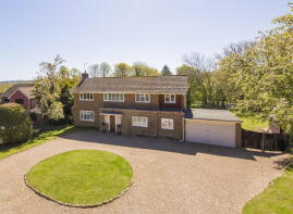 35, Hither Chantlers, Langton Green, Tunbridge Wells TN3 0BL