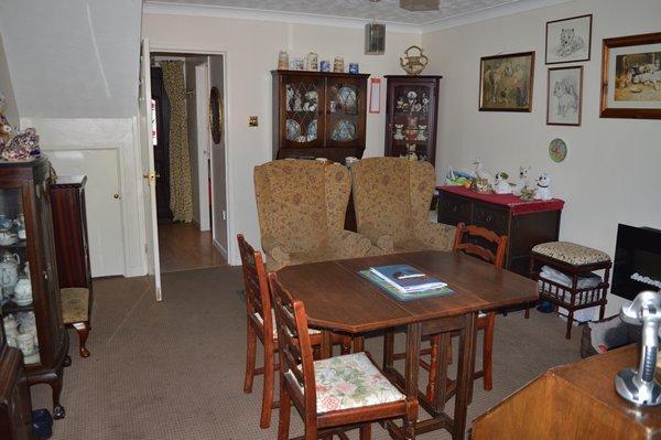 lounge/diner