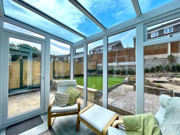 2 bed Semi-Detached Bungalow for sale Image 8