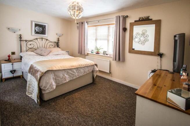 Master-bedroom.jpg