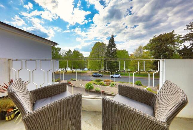 RW F3 Lake View Ct. 1451.jpg