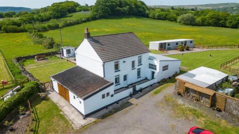 Cae'r Ysgol Farm, Tonyrefail, Porth