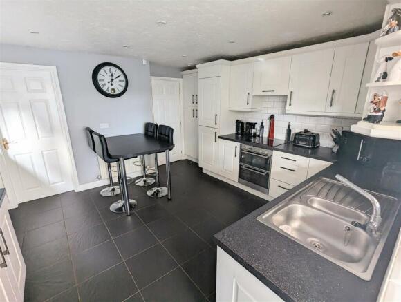 Open Plan Kitchen/Conservatory
