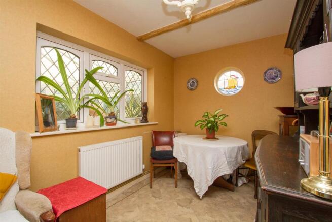 Dining Room..jpg