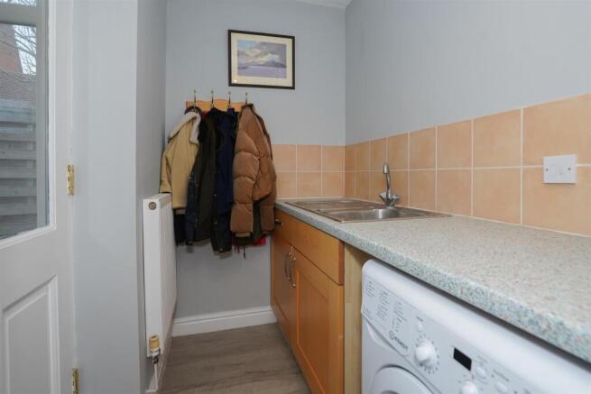 Merestone Close, Southam photo 4