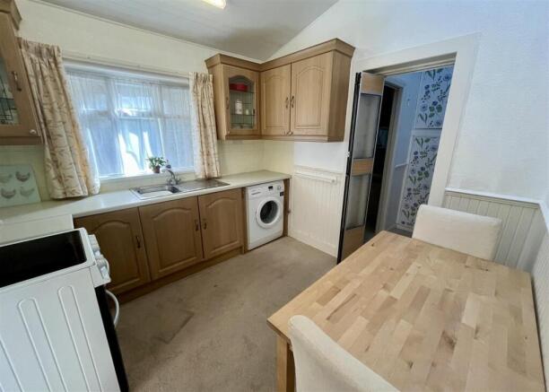 1 bed Semi-Detached for sale Image 7