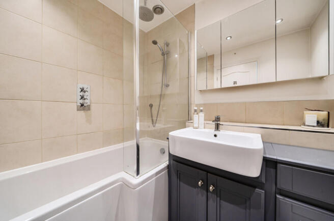 1421522-15-69a58a...