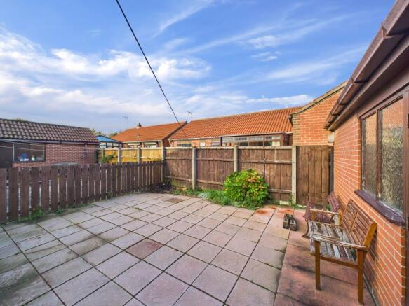 2 bed Semi-Detached Bungalow for sale Image 4
