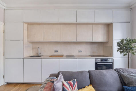 Richmond Road, Twickenham, TW1
