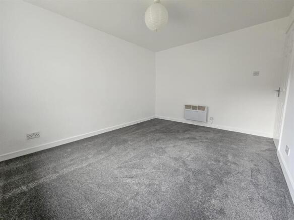 1 bed Apartment for sale Image 7