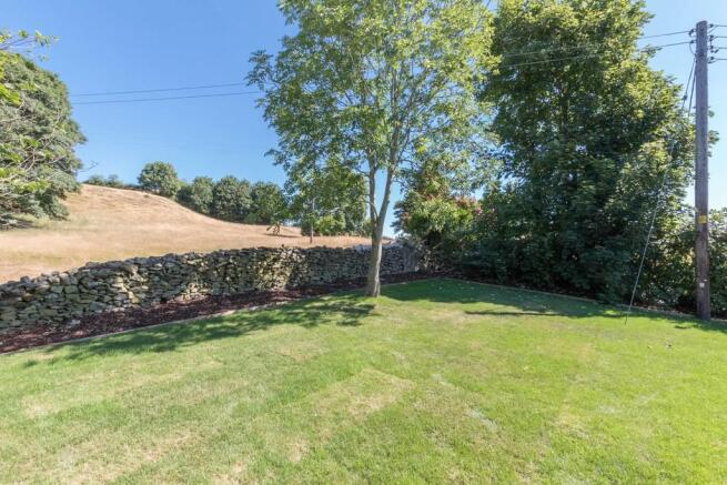 UPPER GARDEN