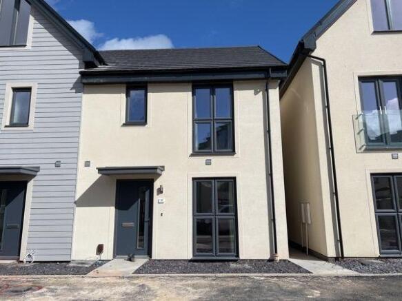 44 Whittle - exterior.jpg