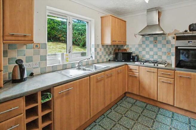 Teedough, Beach Road, Llanreath photo 4