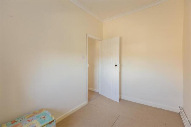 Scarborough Road 59-Bedroom 2 B.jpg