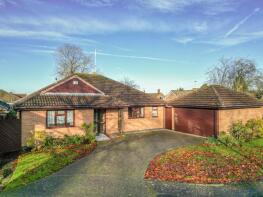 20, Oakside Close, Leicester LE5 6SN