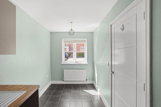 2 bed Terraced for sale Image 6