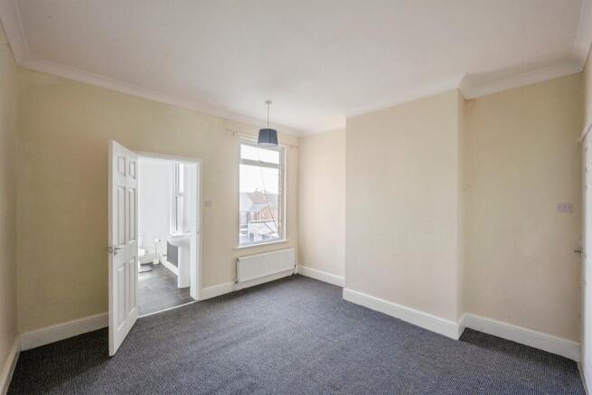 2 bed Semi-Detached for sale Image 10
