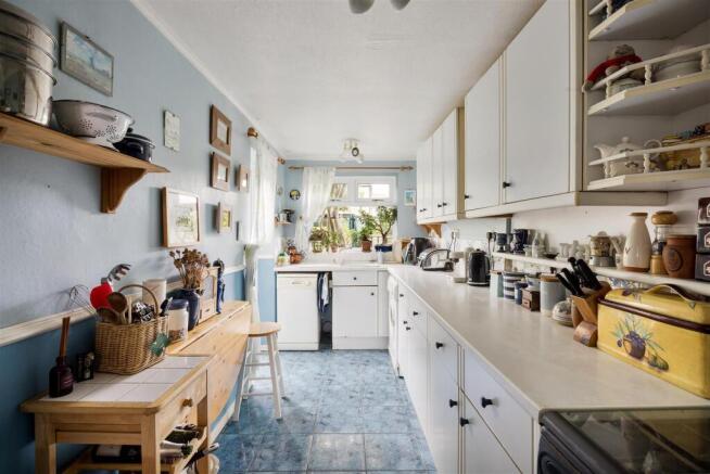 Kenilworth Avenue, E17