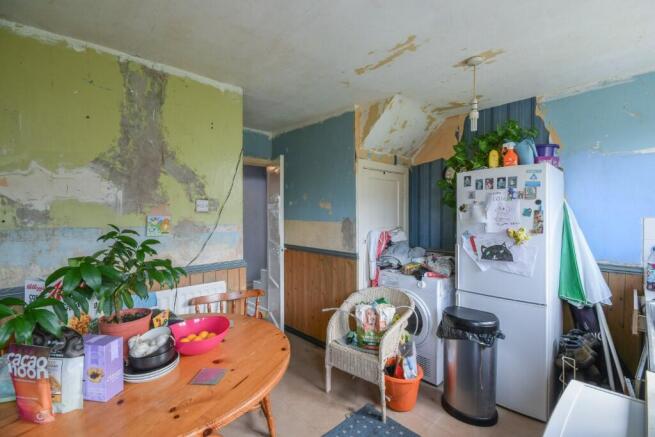3 bed Terraced for sale Image 5