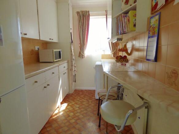 Photo 9