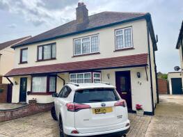 52, Briarwood Drive, Leigh-on-sea SS9 4LD