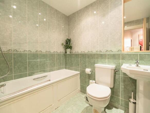 33b Albany street-5