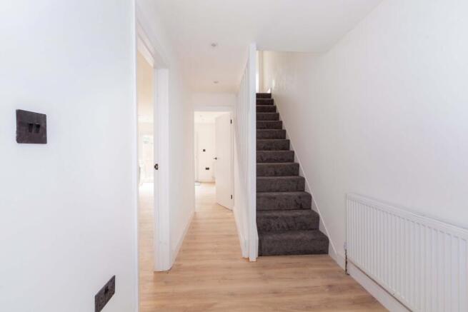 Stour Close, Slough photo 5