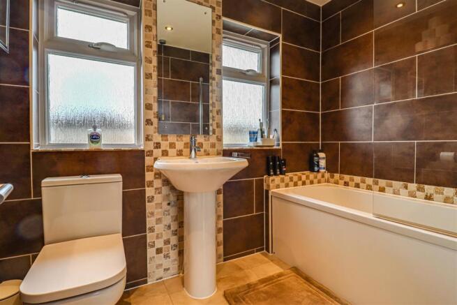 Bathroom Suite