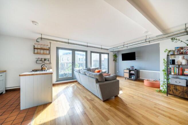 Kitchen/Reception