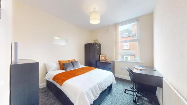 6 bed Terraced to rent Image 8