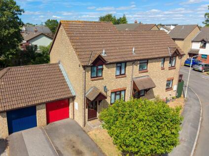 Churchlands, Bow, EX17
