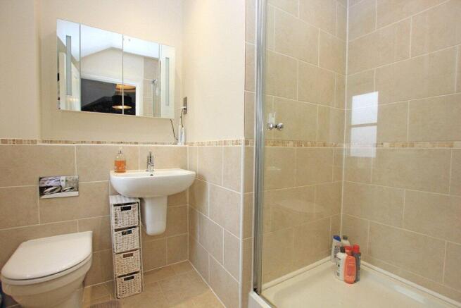 4 bed Terraced for sale Image 10