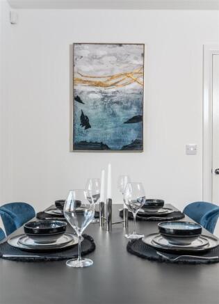 2 bed Semi-Detached for sale Image 4