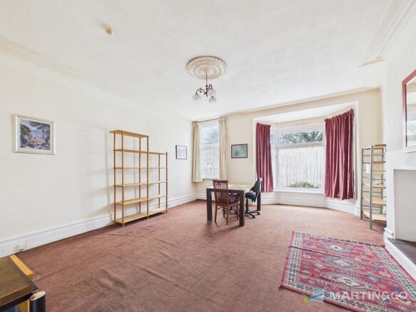 CAM02318G0-PR0612...