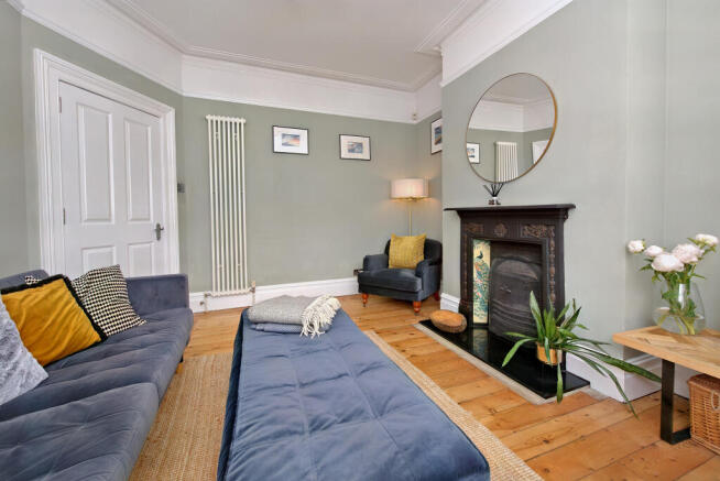 8554225-interior03-800.JPG