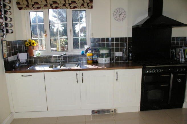 Fitted Kitchen