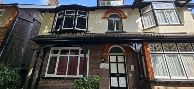 Refurbished 1 Bedroom Flat for Sale now with exte