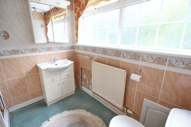 Ensuite Shower...