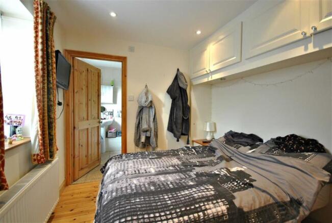 ANNEXE BEDROOM