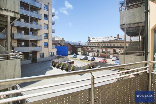 1 bed Apartment to rent Image 12